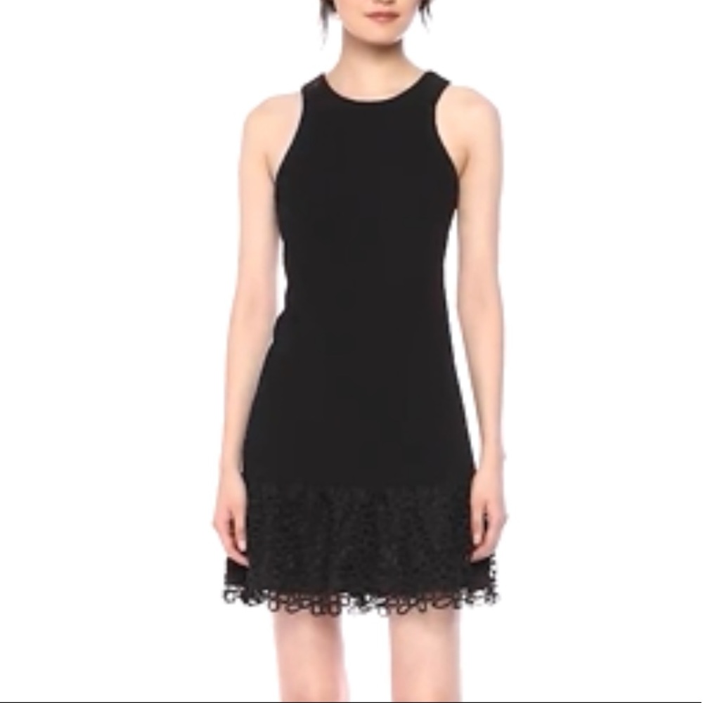 Nwt TRINA TURK Sleeveless Embroidered Cocktail Dress